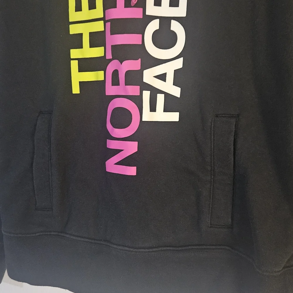 The North Face women Hoodie Pullover Sweatshirt Pockets Outdoor Size M Unisex - Picture 3 of 10